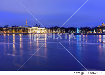 Admiralty embankment at night. Saint Petersburg 43862153