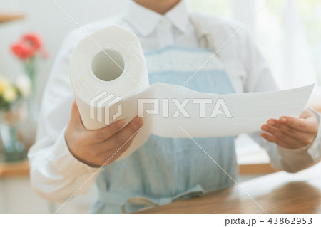 Housework Housework 43862953