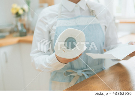 Housework Housework 43862956
