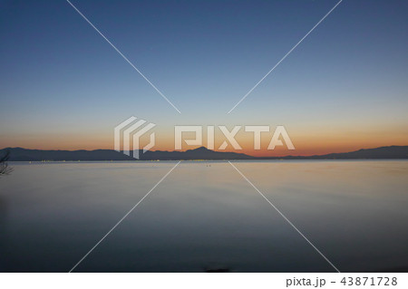 琵琶湖の朝 琵琶湖の朝 43871728