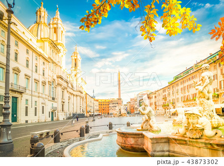 Piazza Navona, Rome, Italy 43873302