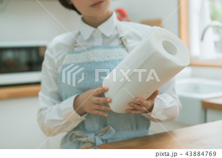 Housework Housework 43884769
