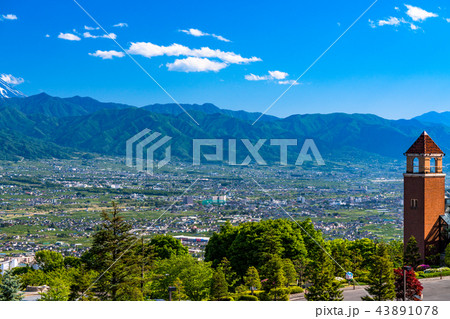 《山梨県》笛吹川フルーツ公園より眺める甲府盆地 《山梨県》笛吹川フルーツ公園より眺める甲府盆地 43891078