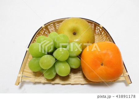 秋の味覚 果物 秋の味覚 果物 43891178