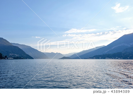 Lake Como at sunset Lake Como at sunset 43894389