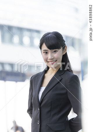ビジネス 新卒 OL ビジネス 新卒 OL 43898862