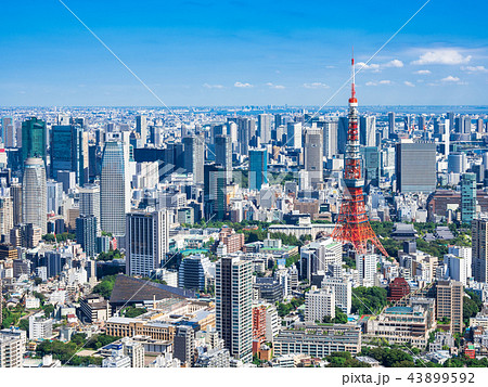 東京　青空と都市風景 43899592