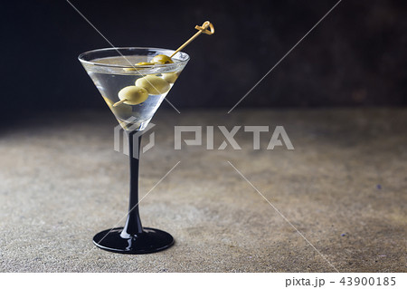 Cocktail martini with olives Cocktail martini with olives 43900185