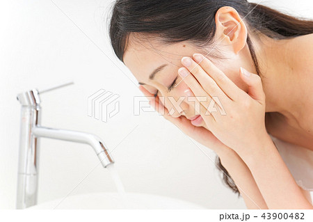 洗顔 洗顔 43900482