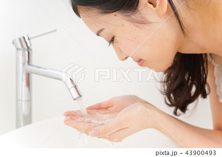 洗顔 洗顔 43900493