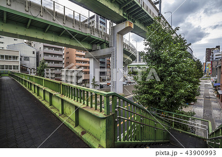 愛知県　名古屋都市景観　東区　東片端交差点 43900993