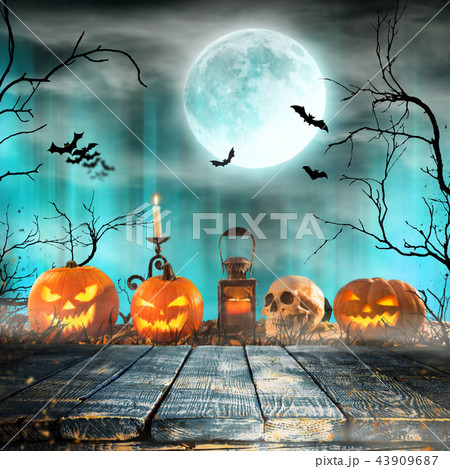 Spooky Halloween background 43909687