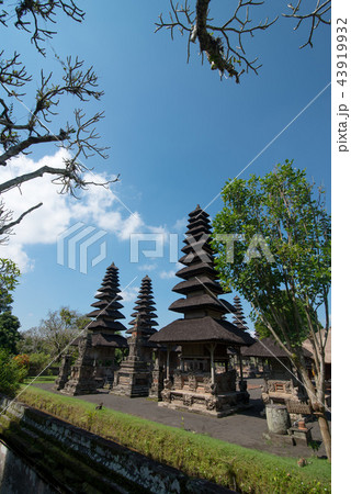 The pagodas inside Pura Taman Ayun in Bali 43919932