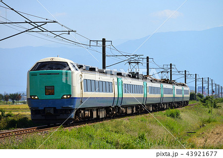 白新線を走る485系3000番台特急いなほ6両 43921677