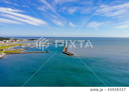 屏風ヶ浦の青い空 43936337