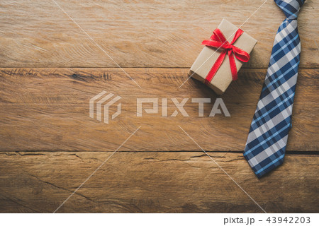Father's Day Gift Ideas - Neckties and gift boxes  43942203