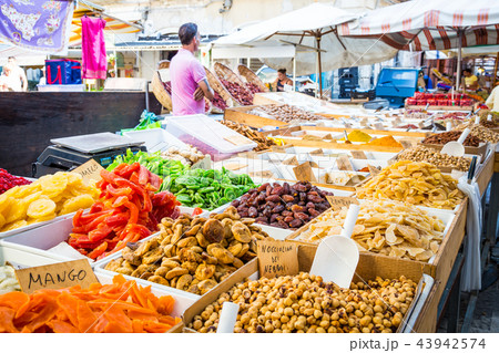 SYRACUSE, ITALY - MAY 04th, 2018 SYRACUSE, ITALY - MAY 04th, 2018 43942574