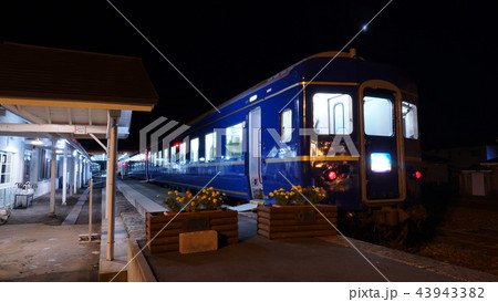 夜汽車・小坂駅II 43943382