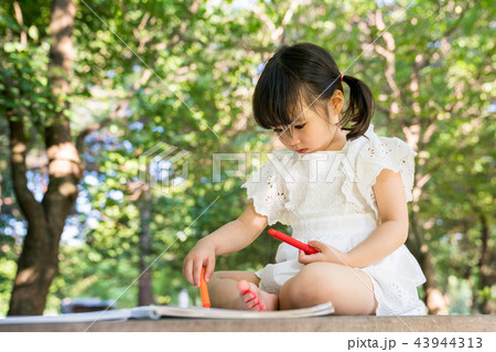 夏 韓国人 女性 43944313