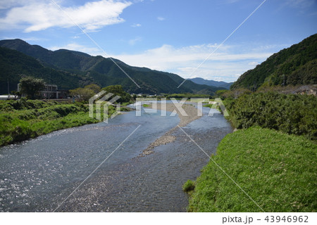 初秋の新荘川 初秋の新荘川 43946962