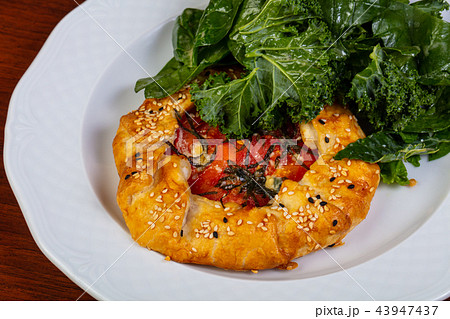 Galette with salmon Galette with salmon 43947437