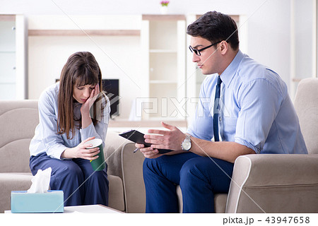 Young woman visiting male psychologist for unreciprocated love  43947658