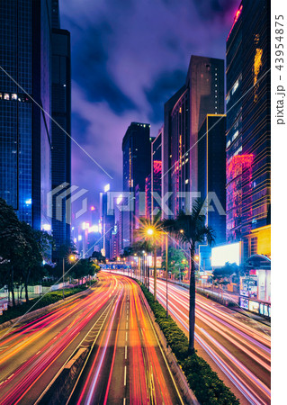 Street traffic in Hong Kong at night 43954875