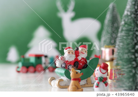 クリスマス 雑貨イメージ クリスマス 雑貨イメージ 43965640