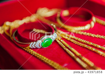 バレンタイン バレンタインデー バレンタインデイ 43971858