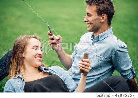 Phone addicted people, social addict 43975557