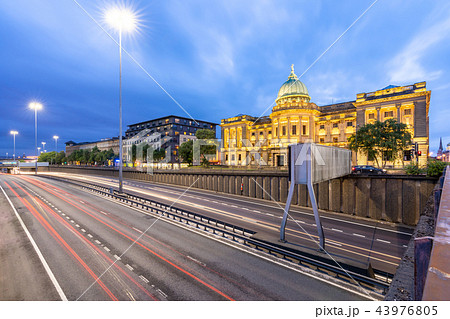 Glasgow Mitchell Library Scotland 43976805