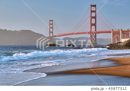 Golden Gate Bridge, San Francisco, California 43977312