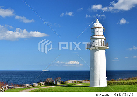 北海道函館市恵山の恵山岬灯台の風景を撮影 43978774