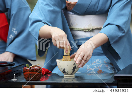 茶会　野点　茶筅 43982935