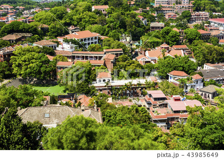 aerial view of Gulangyu island with Xiamen skyline 43985649