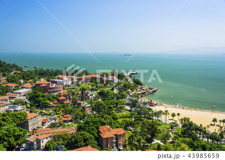 aerial view of Gulangyu island with Xiamen skyline 43985659