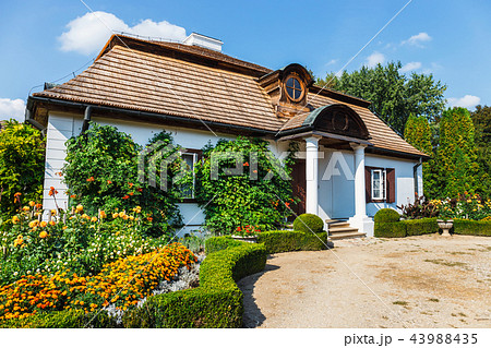 Old wooden manor house in Lublin, Poland 43988435