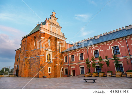 Medieval royal castle in Lublin at sunset, Poland 43988448