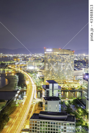 福岡タワーから見る福岡市の素晴らしい夜景 43988813