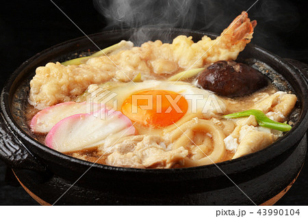 味噌煮込みうどん 43990104