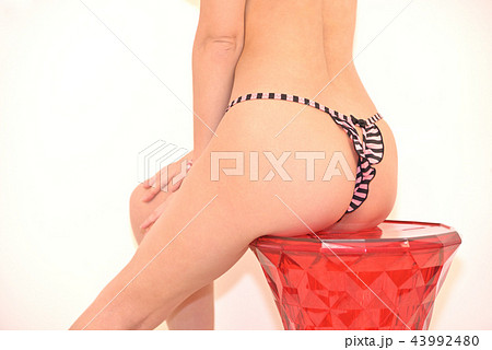 日本人女性のヌード 43992480