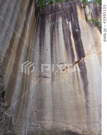 瓜割石庭公園　高畠石 43995133