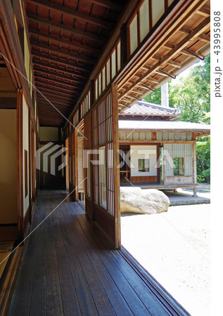 旧呉鎮守府長官官舎の和館部の内部 43995808