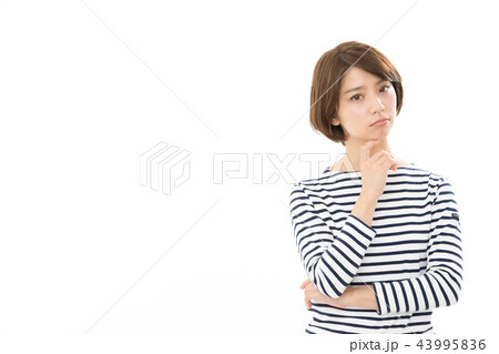 若い女性 43995836