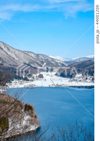 冬の木崎湖 44001200