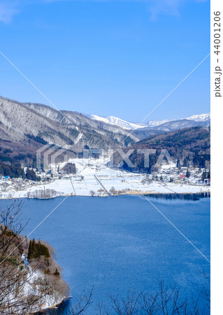 冬の木崎湖 44001206