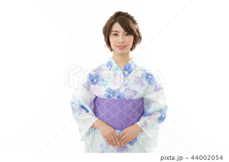 若い女性　浴衣 44002054