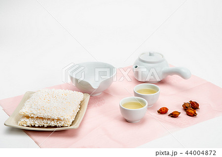 次 茶 お菓子 44004872
