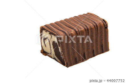 chocolate cake isolated 44007752