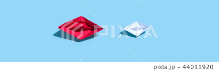Two paper boats Two paper boats 44011920